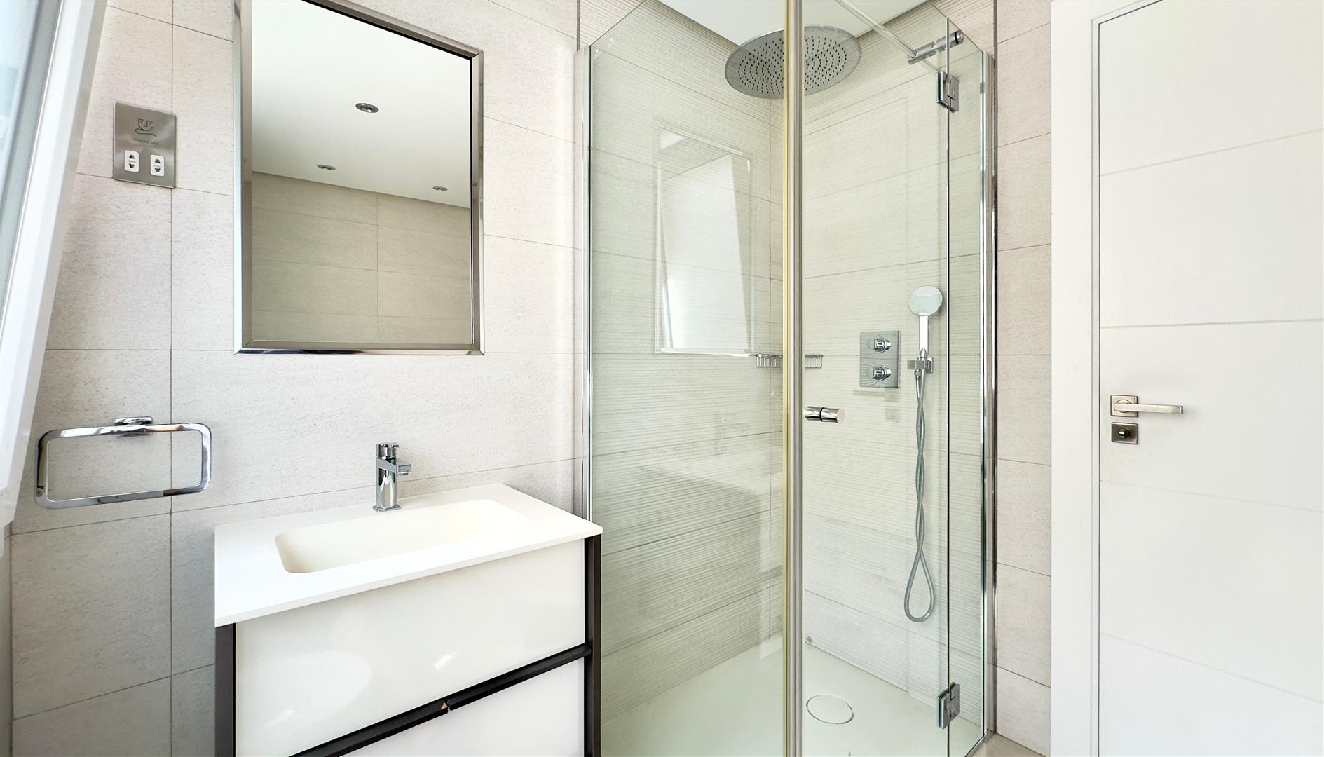 Image of Apartment - 3 Bedrooms - 2 Bathrooms for Rental in South District-Gibraltar, Image 25